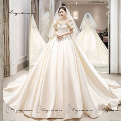 Váy cưới trễ vai bằng vải satin 1 VC29