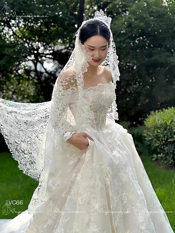 VC66 Váy Cưới Ren Trễ Vai Lãng Mạn Kiểu Pháp 1