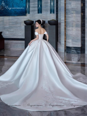 VC80 Váy Cưới Công Chúa Satin Không Dây Kiểu Mới 3