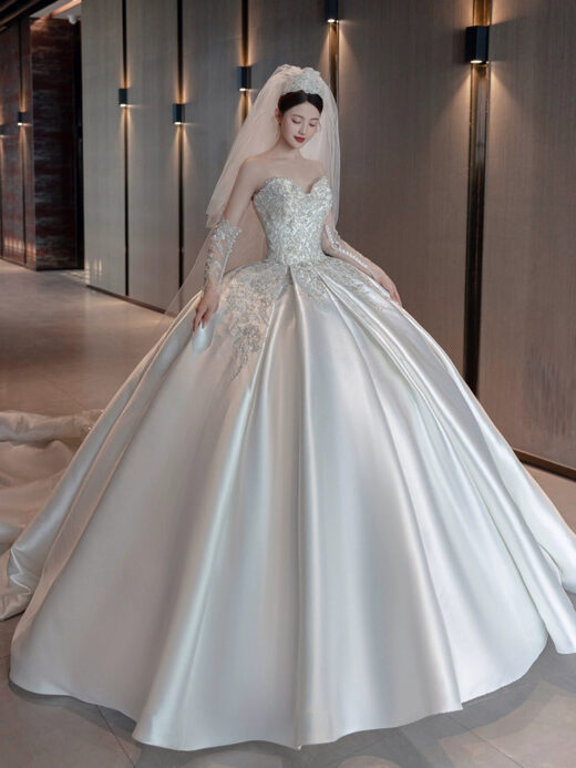 1 Váy Cưới Chính Satin Công Chúa Kiểu Pháp