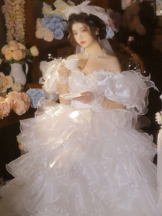 2 Váy Cưới Công Chúa Cao Cấp