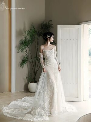 VC105 Váy Cưới Ren Pháp Không Dây 3