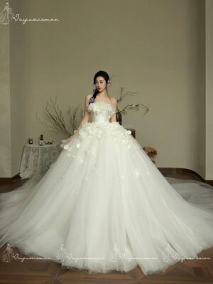 VC125 Váy Cưới Hở Vai Kiểu Pháp Hoa 3D 3