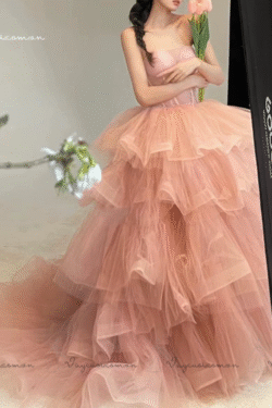 VC20 Váy Dạ Hội Tầng Lớp Tulle Sang Trọng – Đẳng Cấp Cho Cô Dâu và Quý Cô