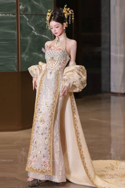 Váy Cưới Hoàng Kim Cổ Phong – Golden Empress Bridal Gown - VC1