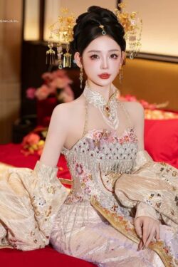 Váy Cưới Hoàng Kim Cổ Phong – Golden Empress Bridal Gown – VC1 ảnh 3