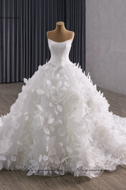 Váy Cưới Ruisimei Bridal - Váy Cưới Trắng Trễ Vai Họa Tiết Hoa 3D, Đuôi Dài Cao Cấp VC27