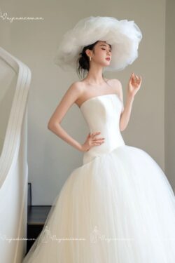 Váy Cưới Satin Cúp Ngực Phong Cách Pháp VC34-2