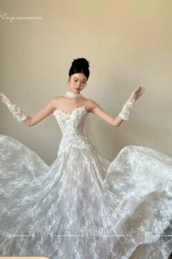 Váy Cưới Ren Không Dây VC35-2