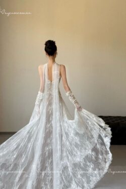 Váy Cưới Ren Không Dây VC35-4