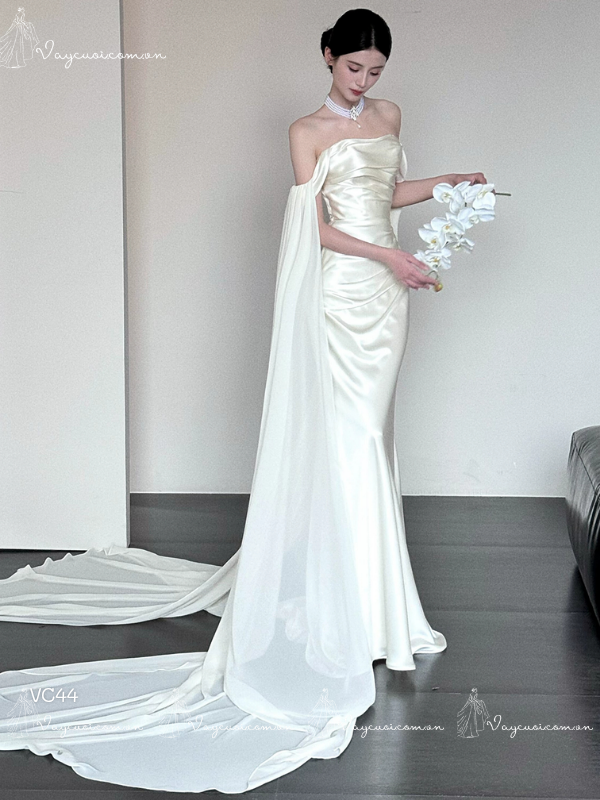 VC44 Váy cưới satin nhẹ trễ vai 4