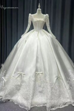 VC126 Váy Cưới Satin Dài Tay Cổ Điển Pháp Haute Couture 1