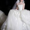 VC92 Váy Cưới Trễ Vai Màu Trắng Hoa 3D Sang Trọng 5
