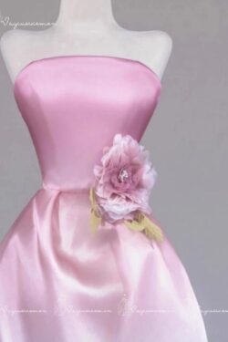 VC94 Váy Cưới Satin Nhẹ Nhàng Không Dây 3