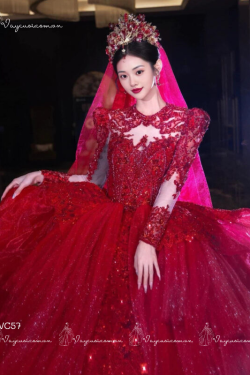VC57 Váy Cưới Màu Đỏ Công Chúa Lộng Lẫy